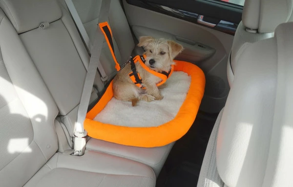 ActiveDogs Fleece No Slip Seat Belt Travel Dog Bed - Image 6