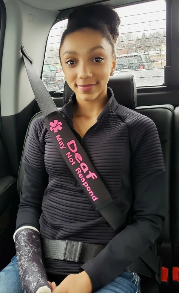 Custom Text Medical Alert Padded Seat Belt Cover - Image 9